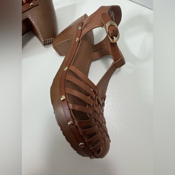 Baretraps Sanata platform sandal size 6 1/2 - Picture 12 of 13